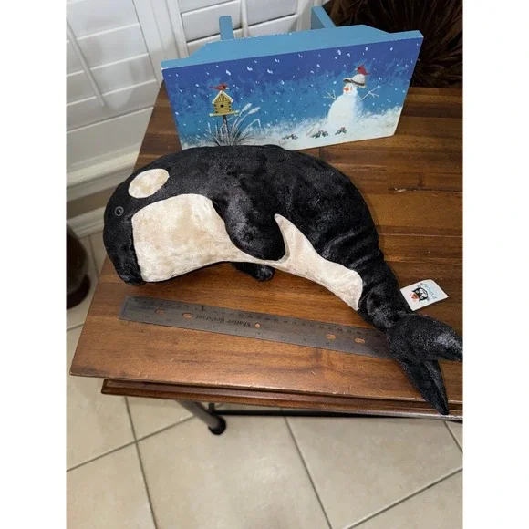 Jellycat London Vincent Killer Whale Plush Stuffed Animal HTF - Picture 6 of 8